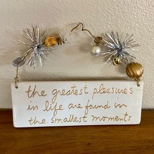 EUC! Dept 56 Hanging Sign